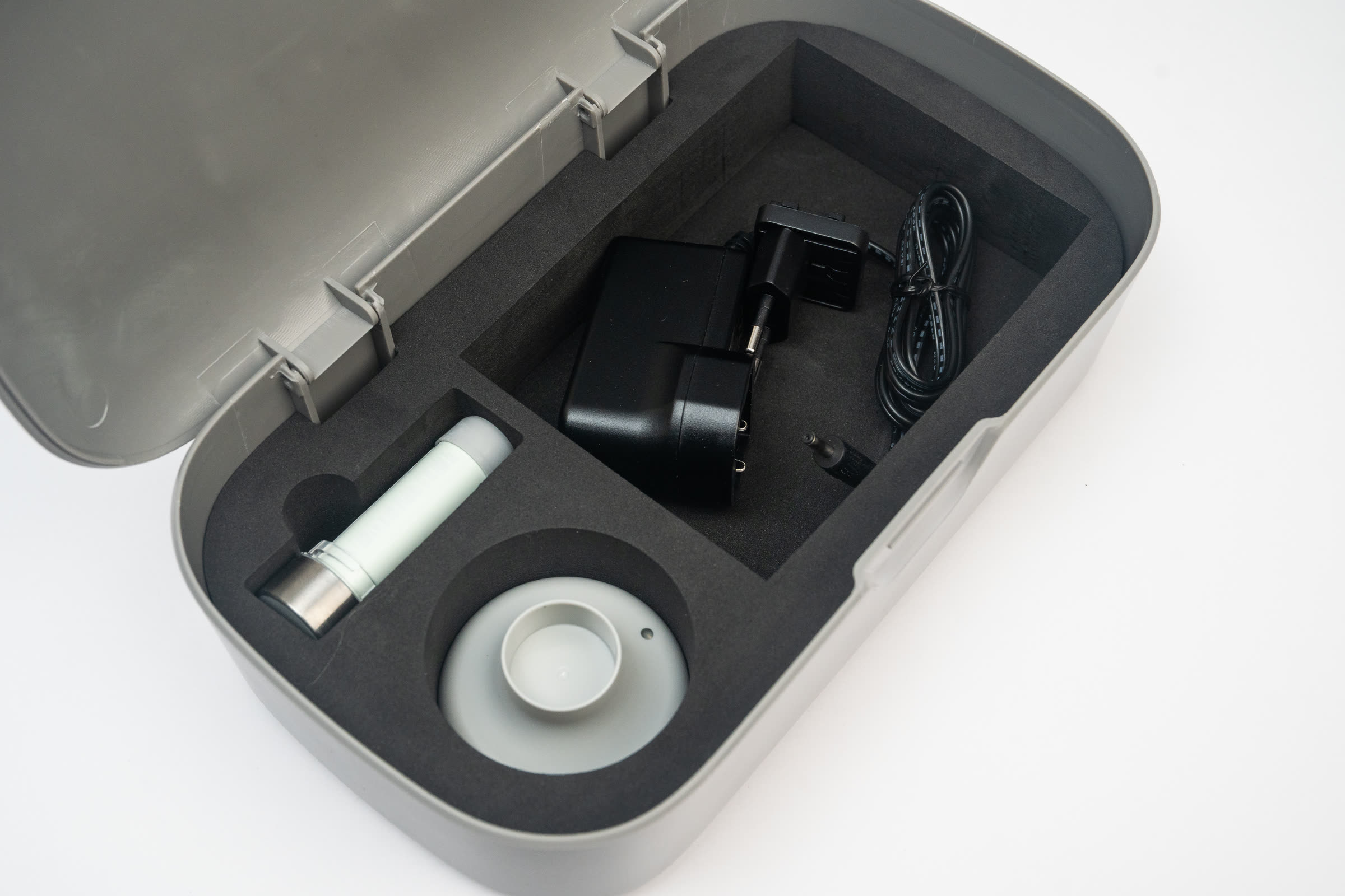 MicroPen EVO case with charger and accessories